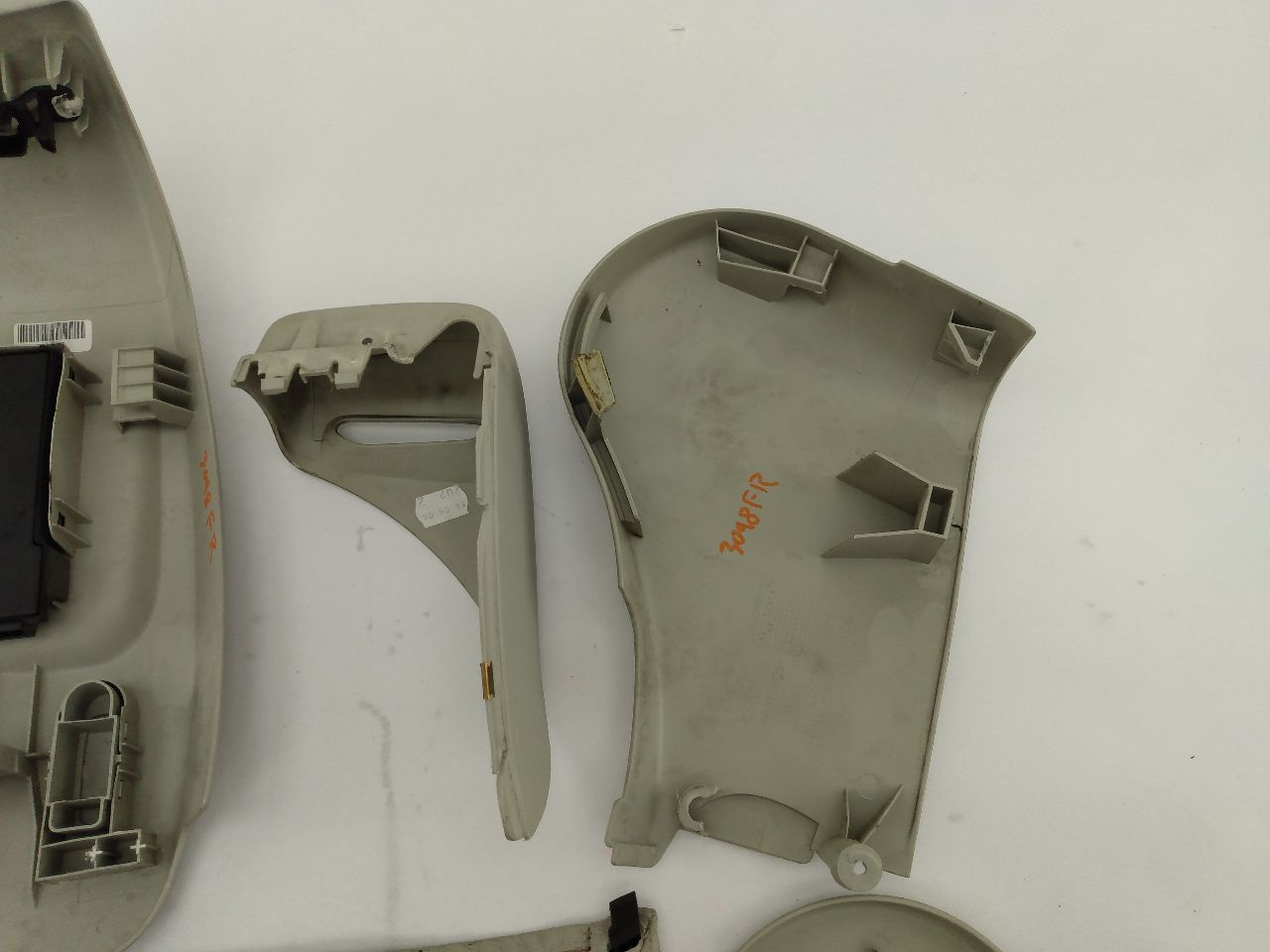 Saab 9-3 Set Of Front Right Lower Seat Trim