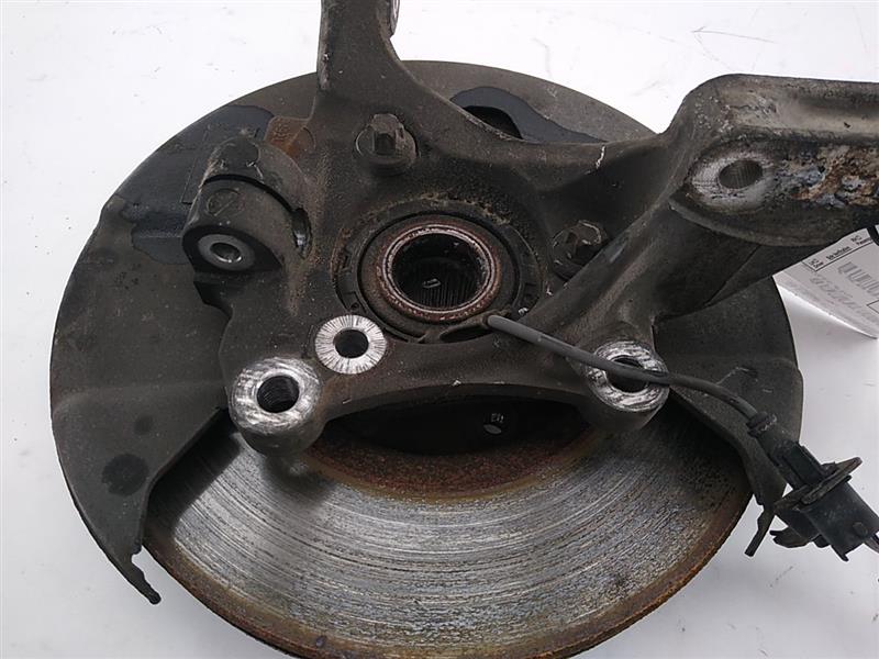 Saab 9-3 Front Left Wheel Spindle