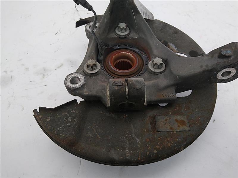 Saab 9-3 Front Right Spindle Assembly