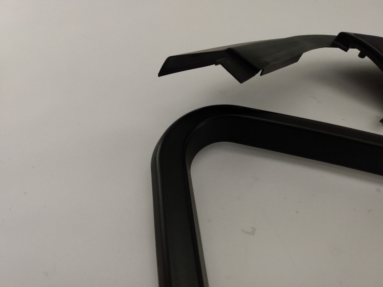 BMW 750LI Pair Of Front Door Frame Covers