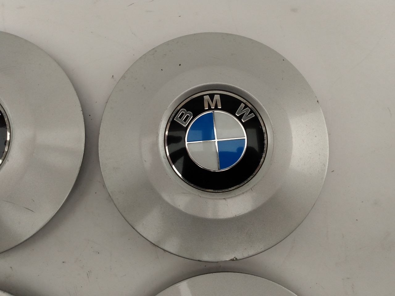 BMW 750LI Set Of Four Center Caps