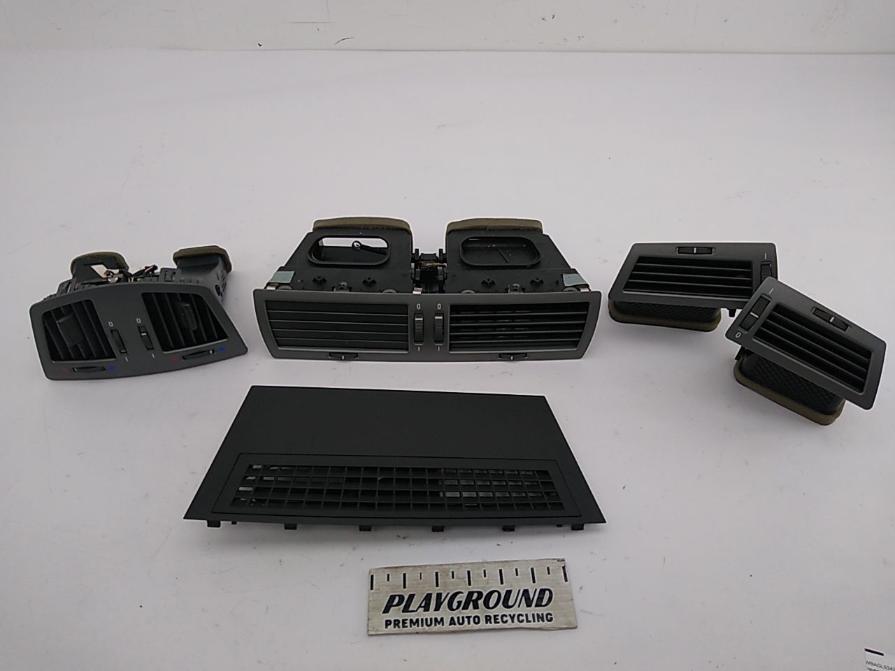 BMW 745I Set Of Five Front Air Conditioning vents