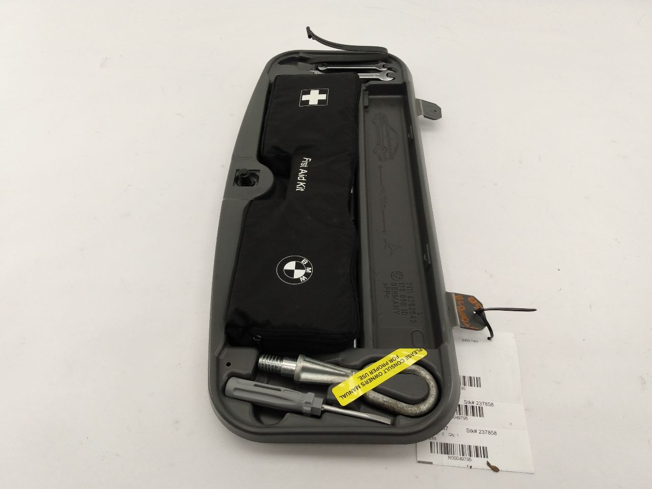 BMW エマージェンシーキット 送料無料】BMW Emergency Kit BMW Owner's