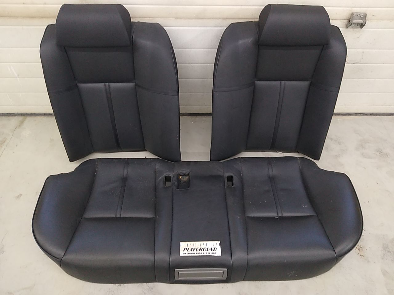 BMW 745I Rear Seat Set