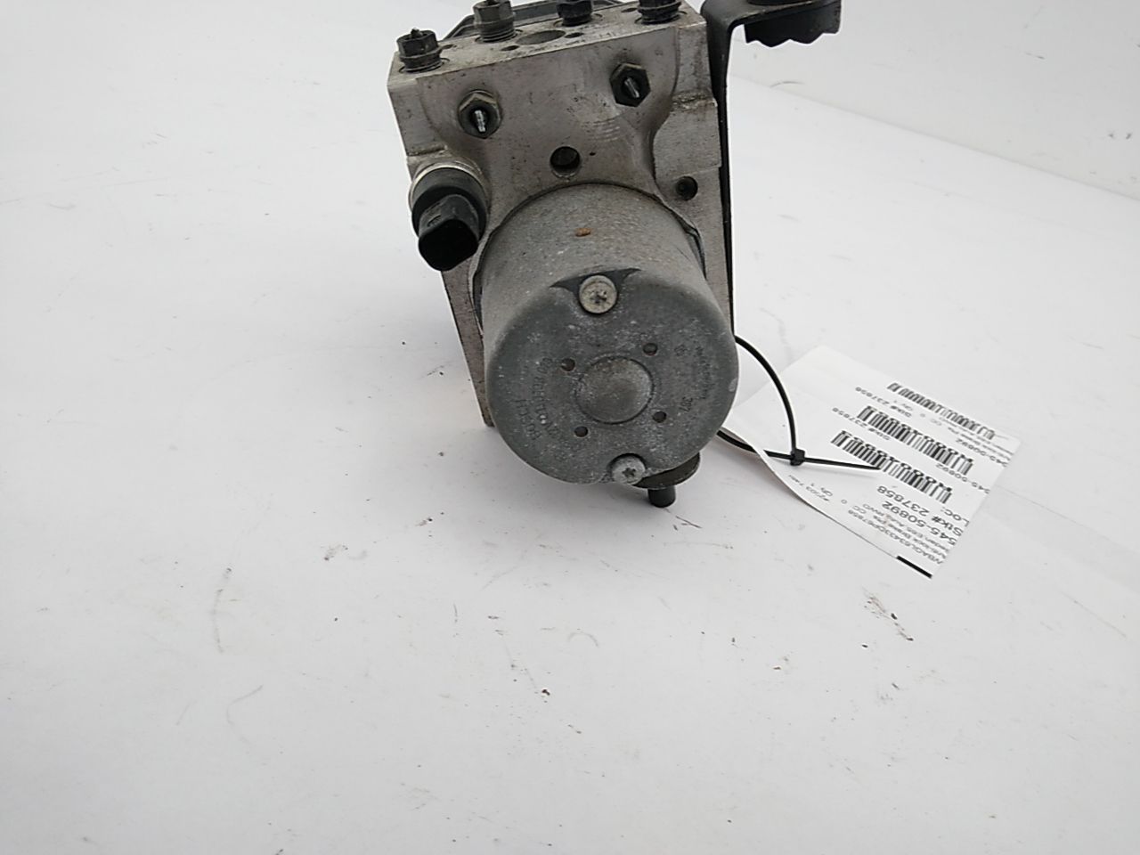 BMW 745I Anti Lock Brake Pump And Control Module