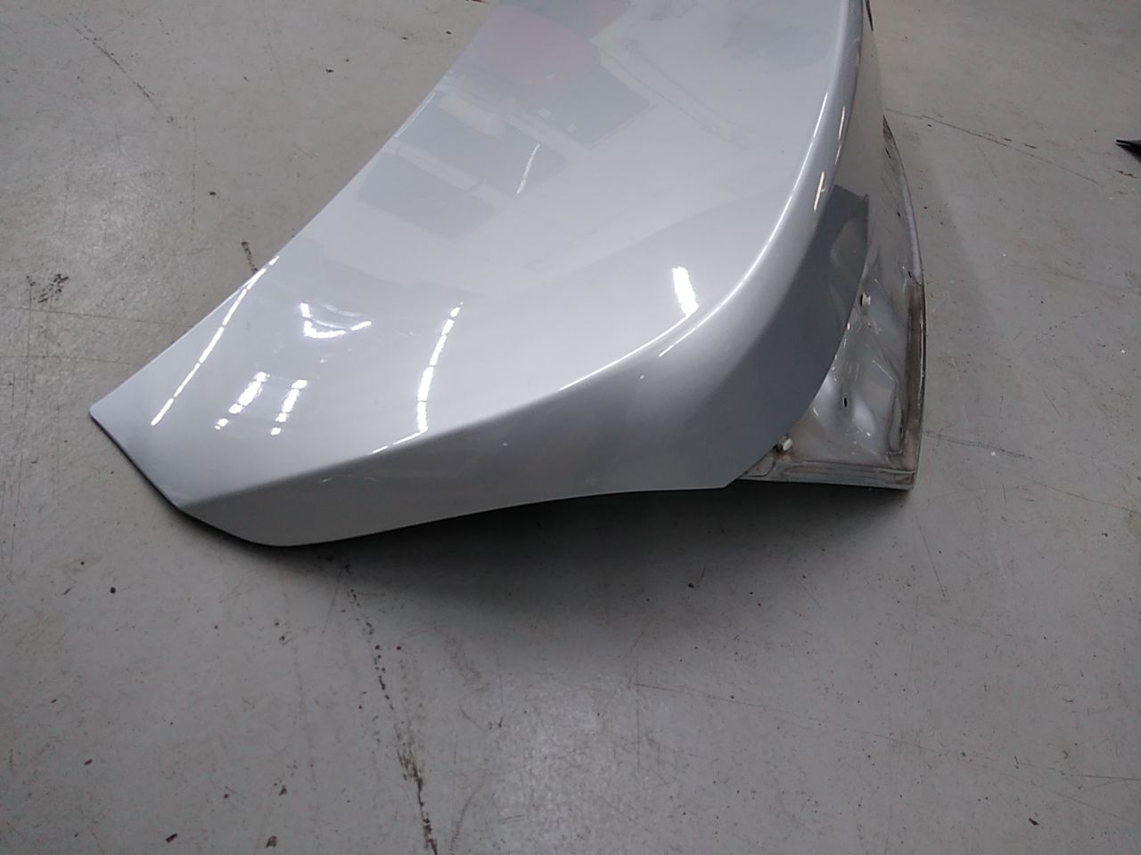 BMW 745I Rear Decklid Tailgate - 0