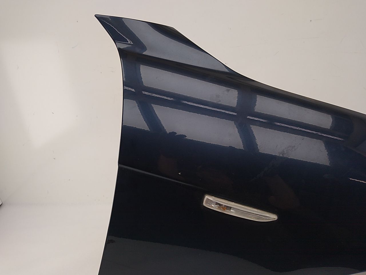 BMW 750LI Front Right Fender - 0