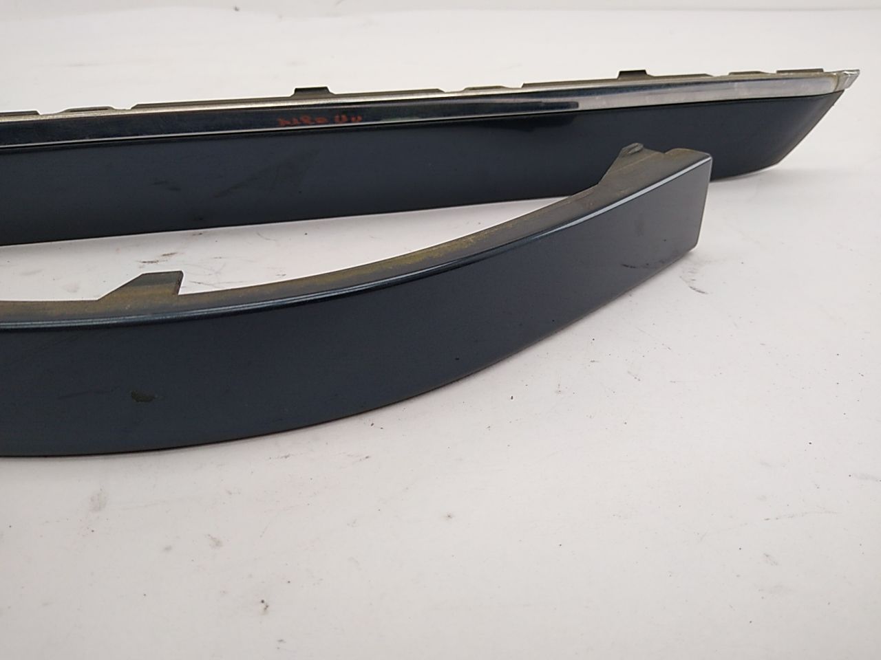 BMW 750LI Pair Of Rear Right Bumper Moulding Trim