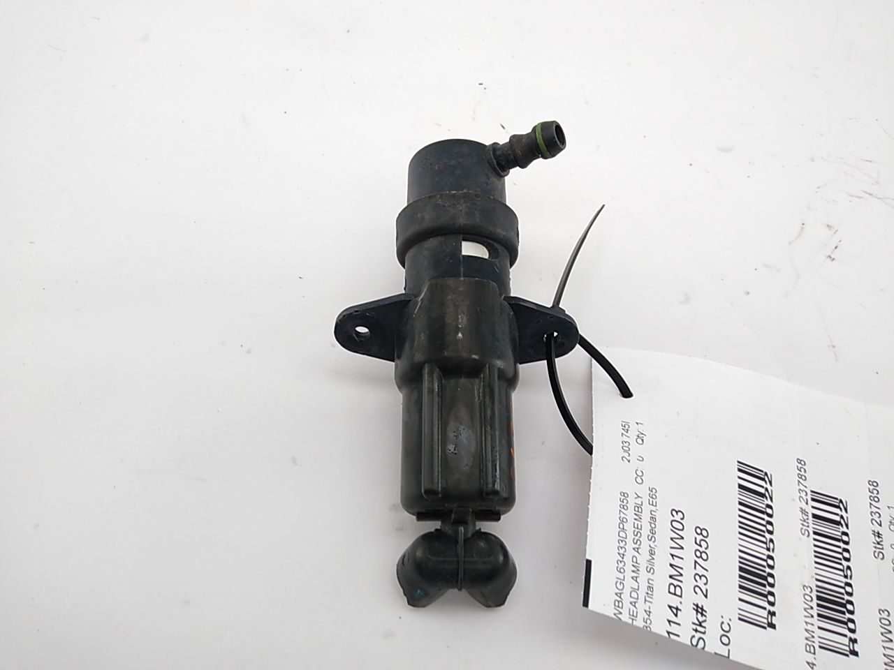 BMW 745I Front Right Headlight Washer Fluid Nozzle - 0