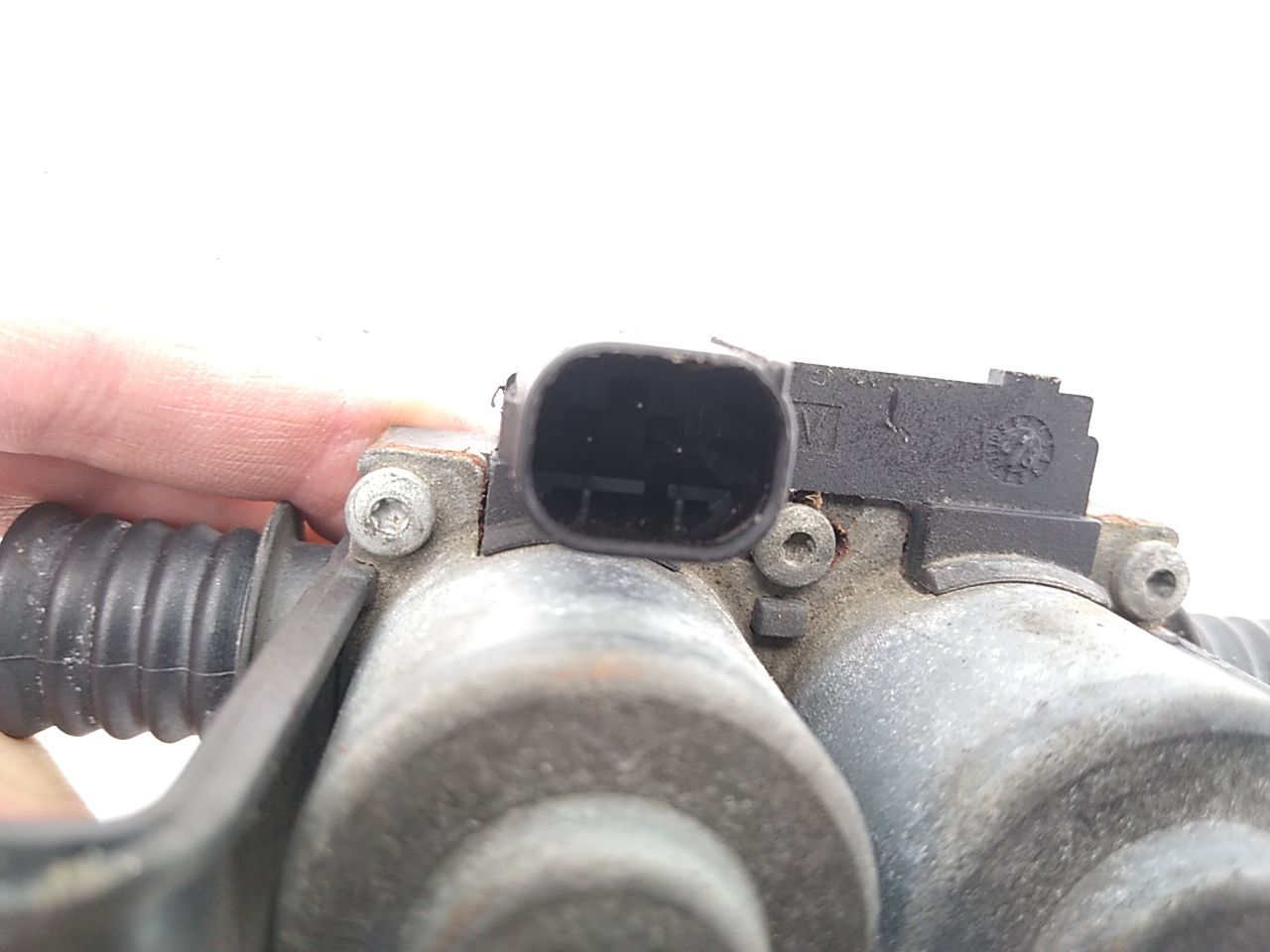 BMW 745I Heater Control Valve