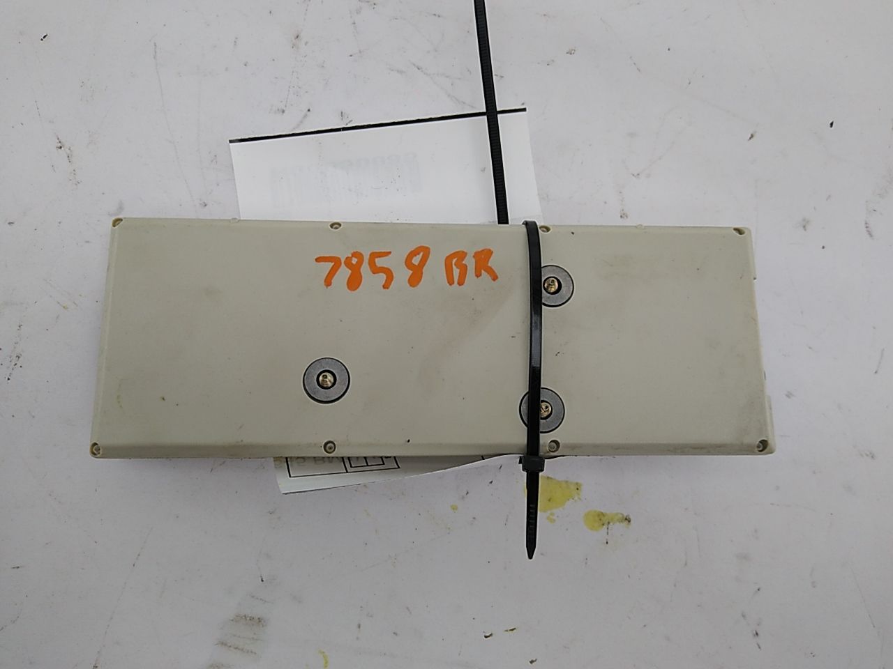 BMW 745I Rear Antenna Amplifier Module