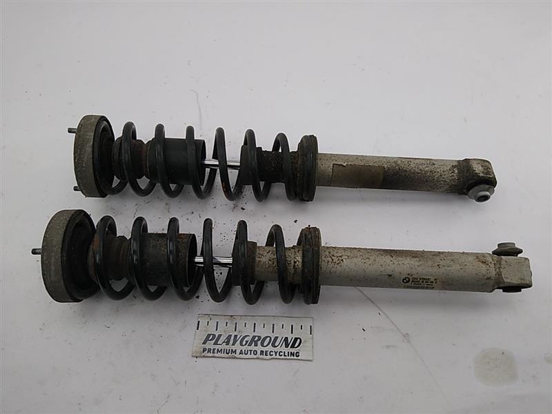 BMW 745I Pair Of Rear Strut Assemblies