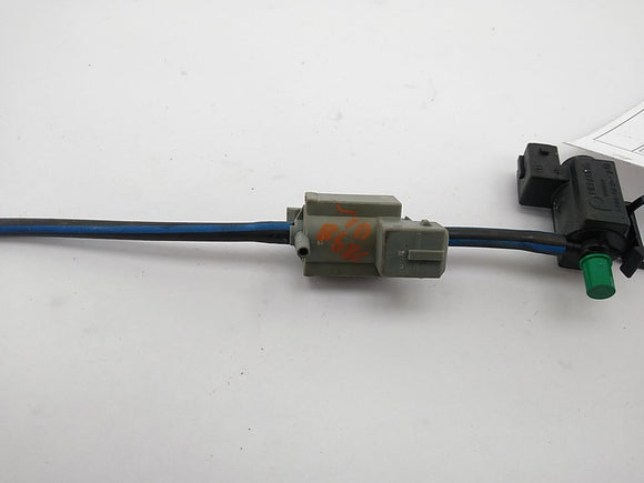 BMW 745I Exhaust Emissions Vacuum Switch