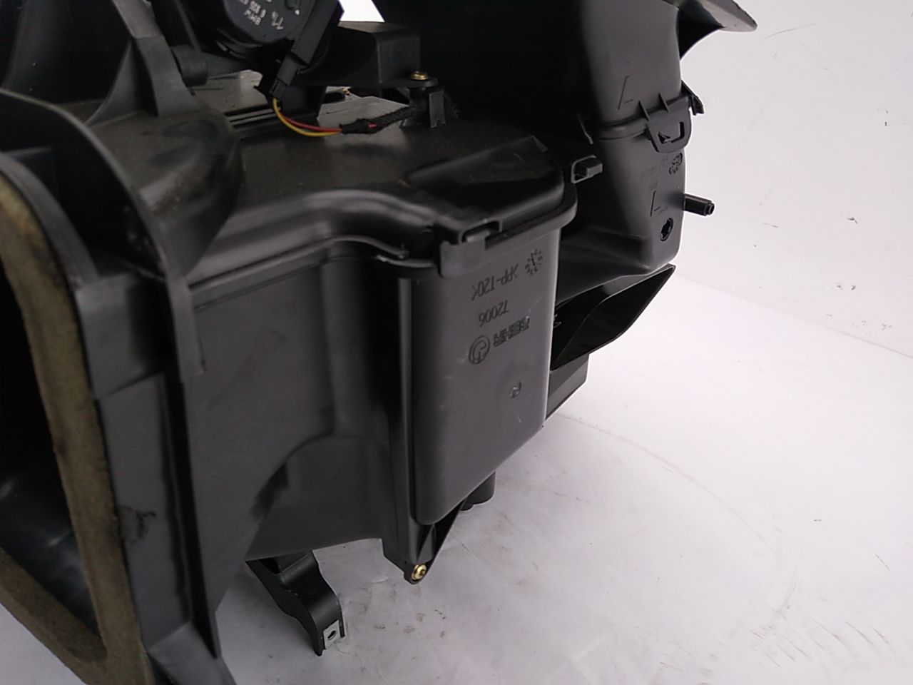 BMW 745I Heater Box Assembly