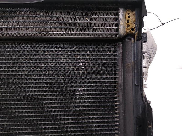 BMW 750LI Engine Radiator