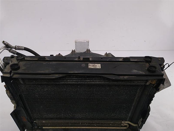 BMW 750LI Engine Radiator