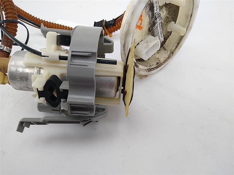 BMW 745I Fuel Pump Assembly