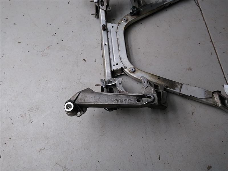 BMW 750LI Rear Crossmember Subframe