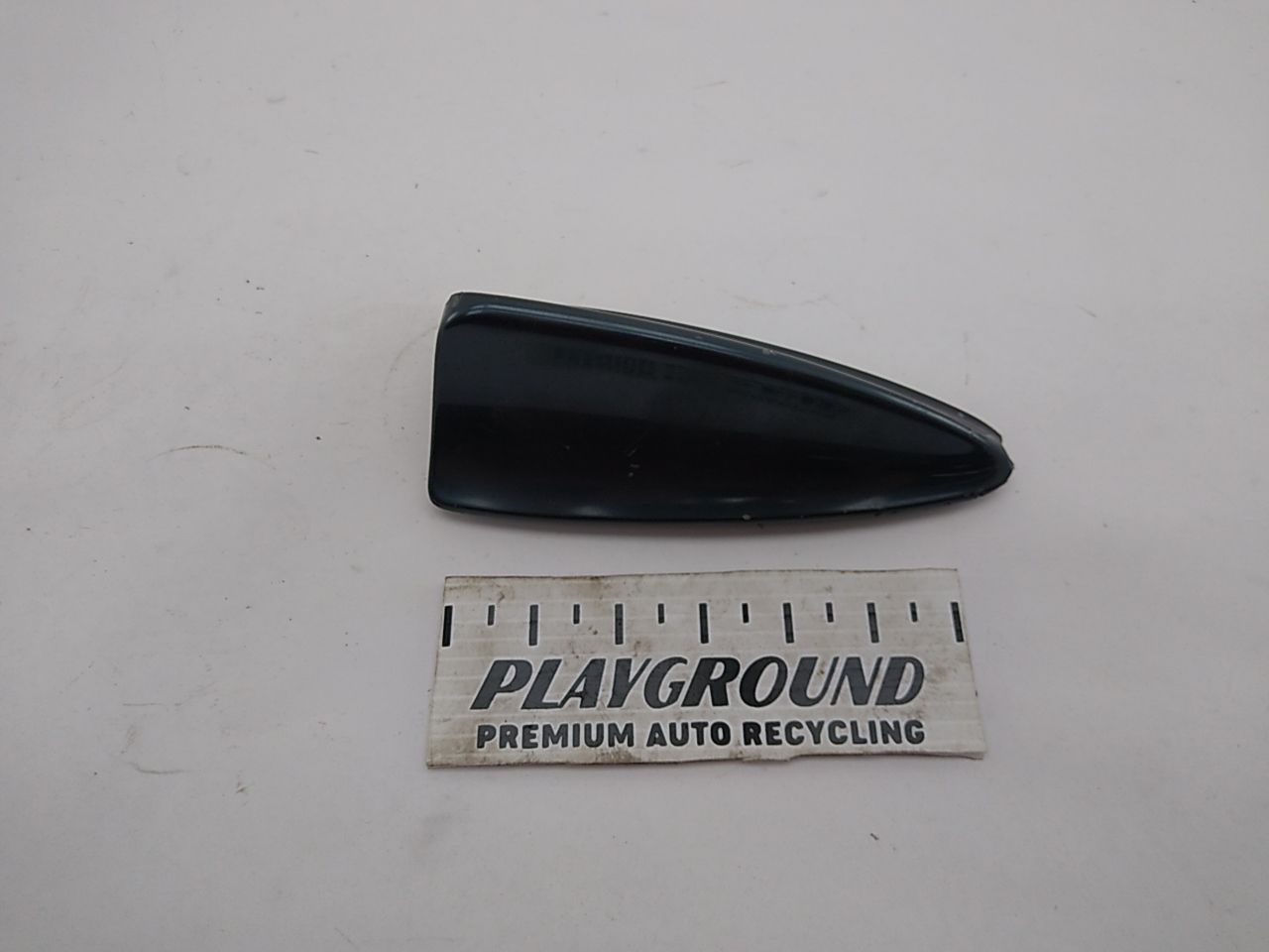 BMW 750LI Roof Antenna Hosuing