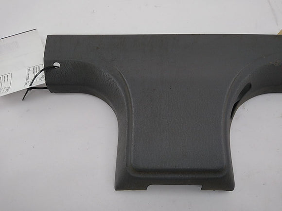Jeep Cherokee Front Right Lower Door Jam Trim Piece