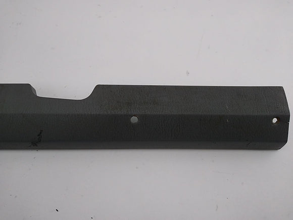 Jeep Cherokee Front Right Lower Door Jam Trim Piece