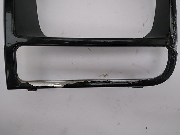 Jeep Cherokee Front Left Headlight Bezel Trim Piece