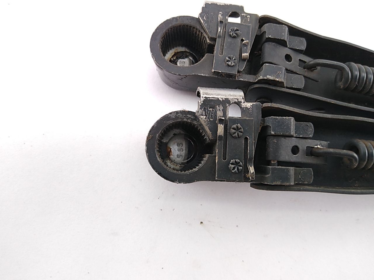 Jeep Cherokee Pair Of Front Wiper Arms