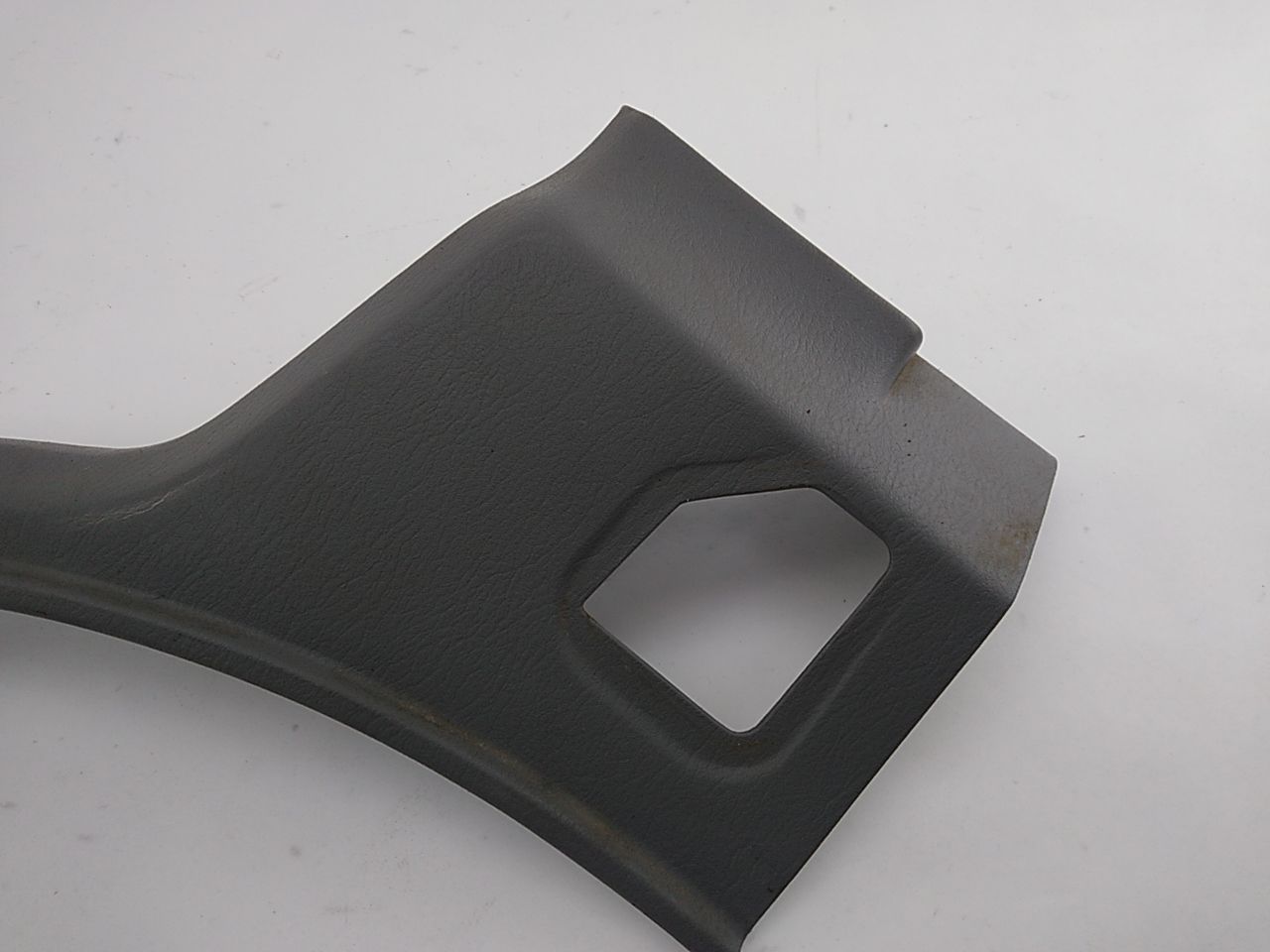 Jeep Cherokee Rear Right Door Sill Trim