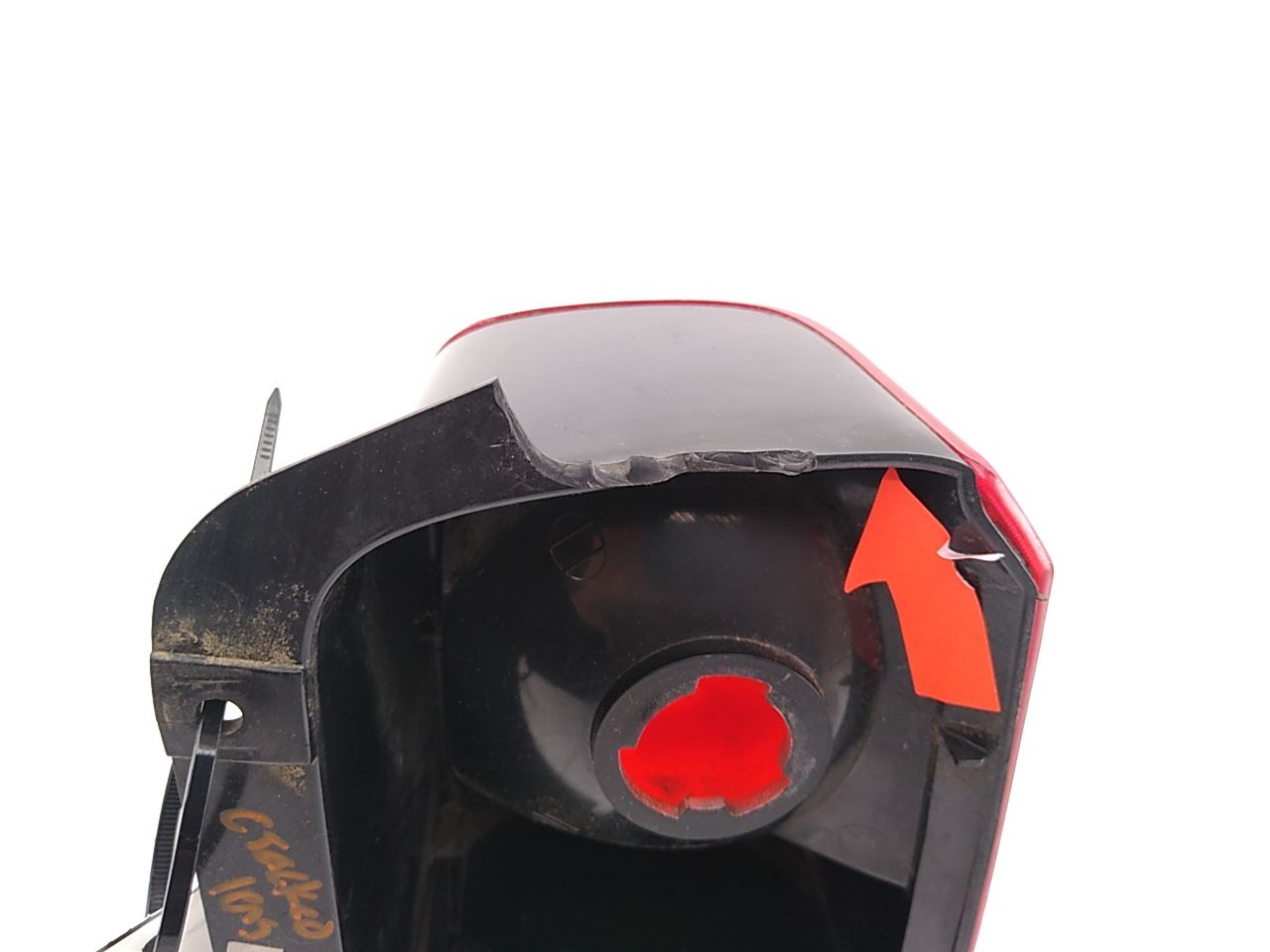 Jeep Cherokee Left Tail Light