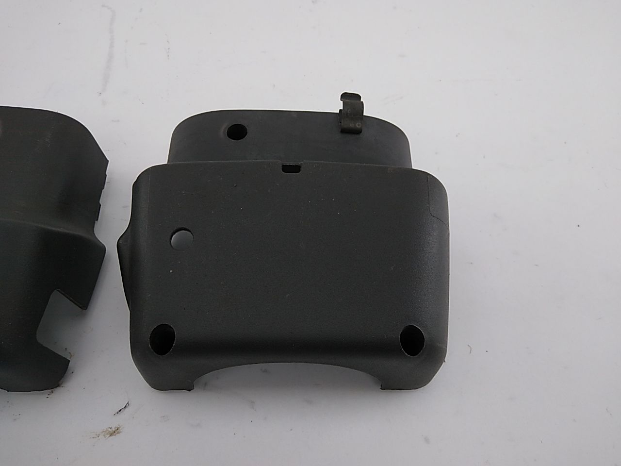 Jeep Cherokee Steering Column Shroud