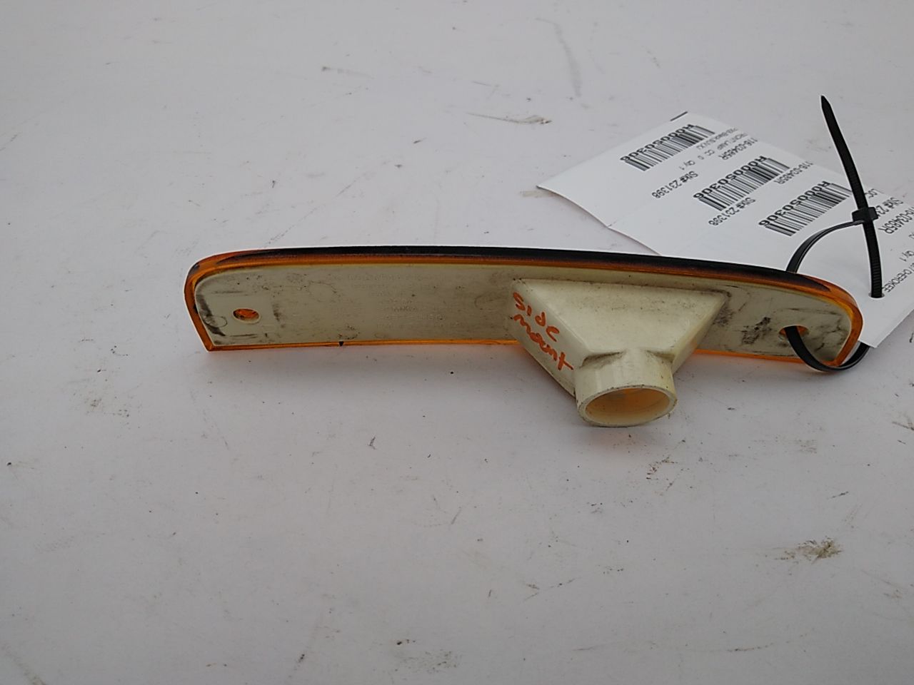 Jeep Cherokee Front Right Side Mounted Side Marker Light