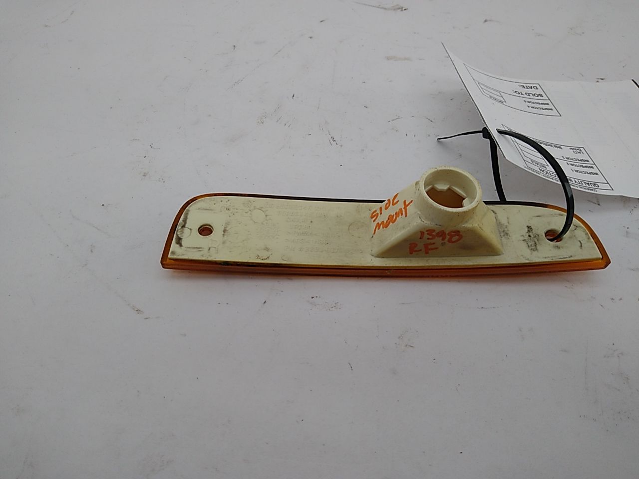 Jeep Cherokee Front Right Side Mounted Side Marker Light