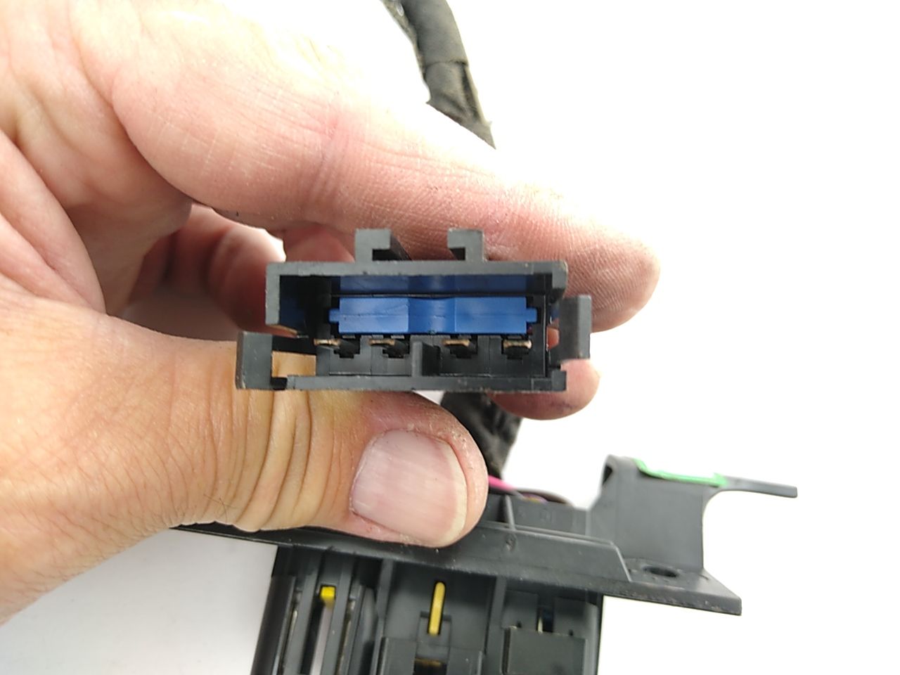 Jeep Cherokee Deck Lid Wire Harness