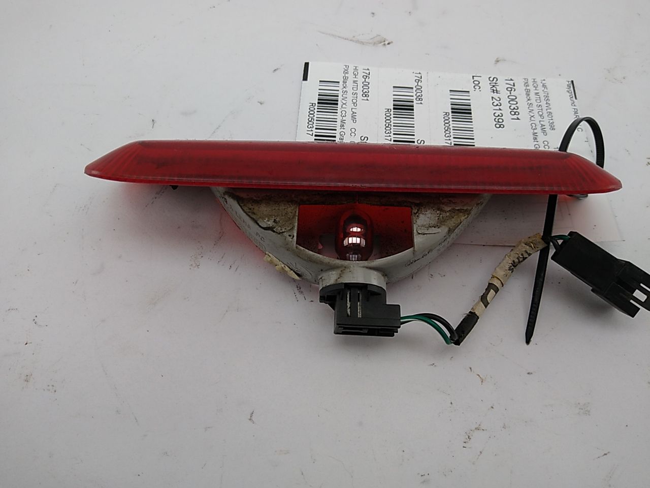 Jeep Cherokee Third Brake Light
