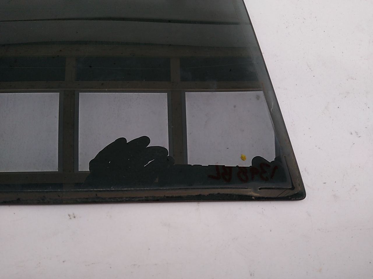 Jeep Cherokee Rear Left Quarter Glass