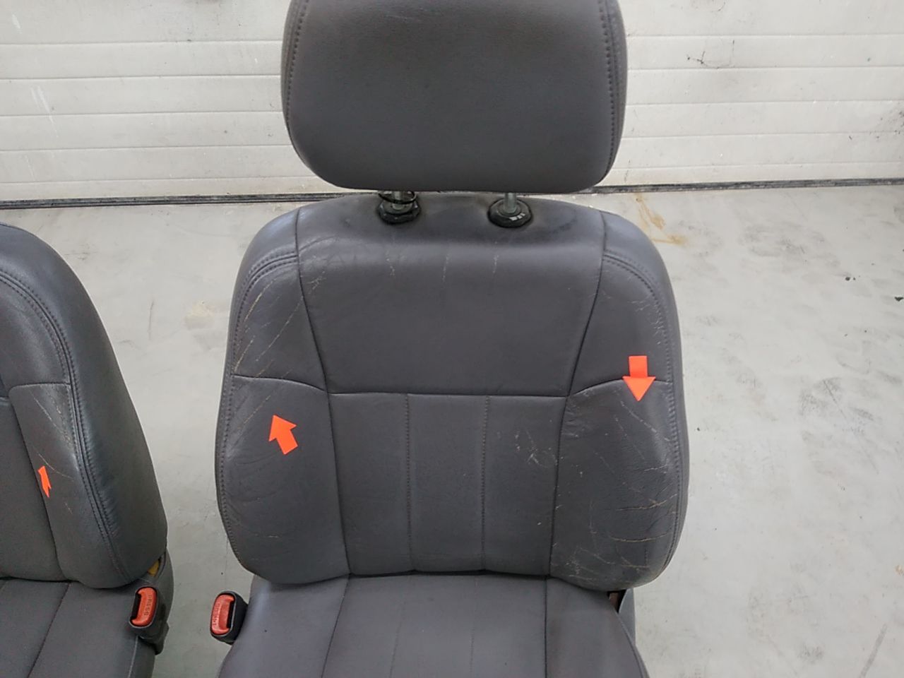 Jeep Cherokee Pair Of Front Seats