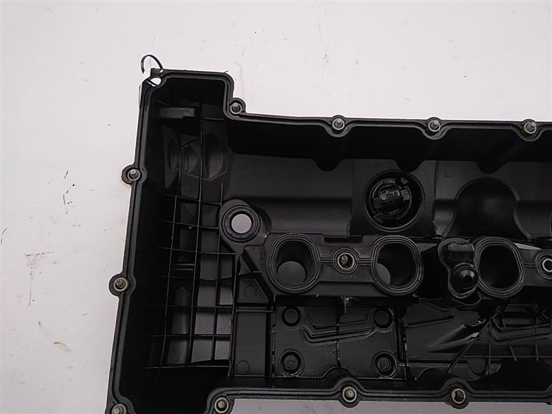 BMW 528I Valve Cover