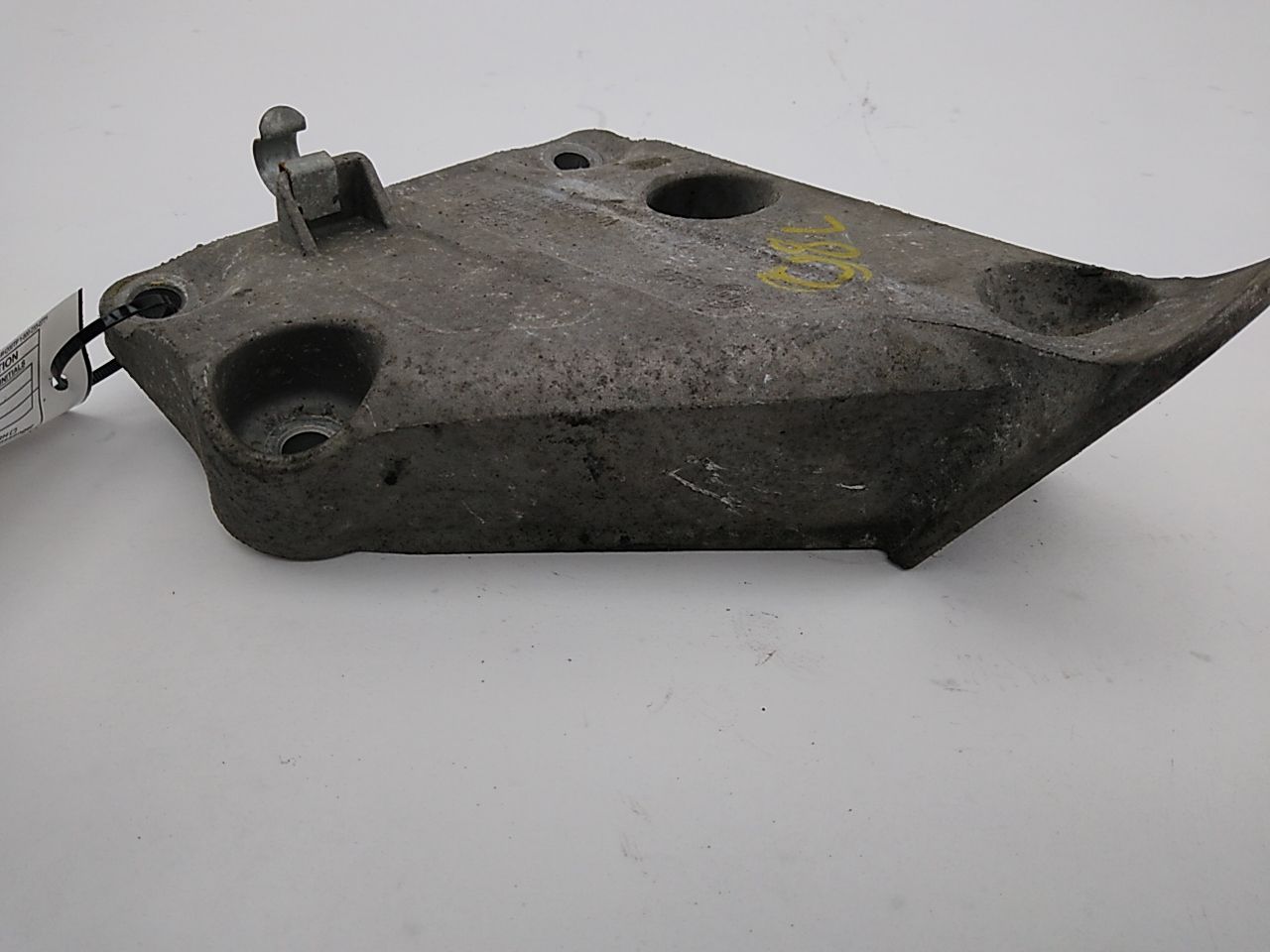 BMW 528I Left Engine Mount Bracket