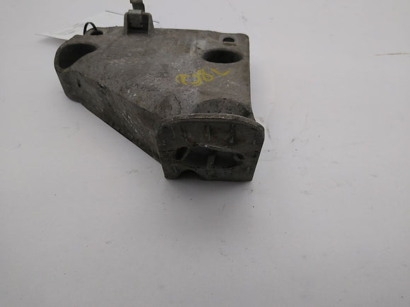 BMW 528I Left Engine Mount Bracket
