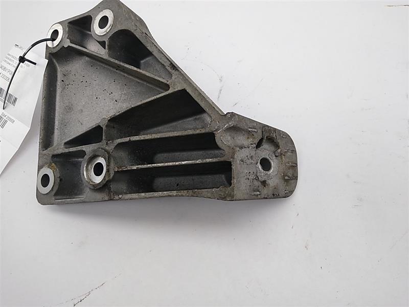 BMW 528I Left Engine Mount Bracket