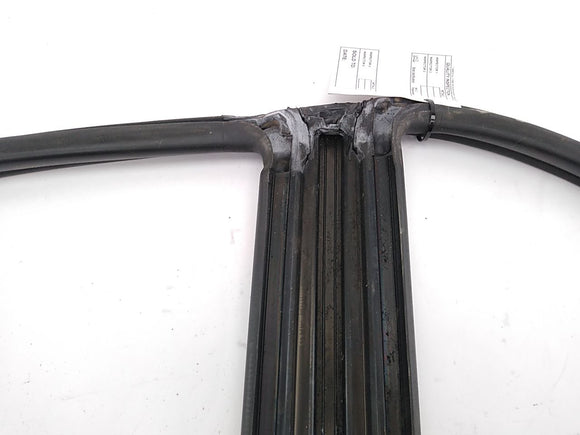 Subaru Baja Front And Rear Right Side Door Seals
