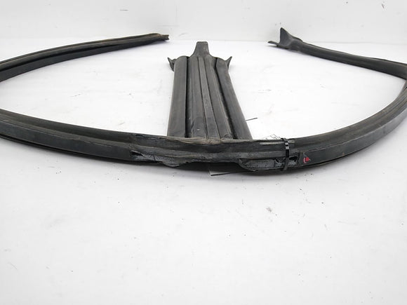 Subaru Baja Front And Rear Right Side Door Seals