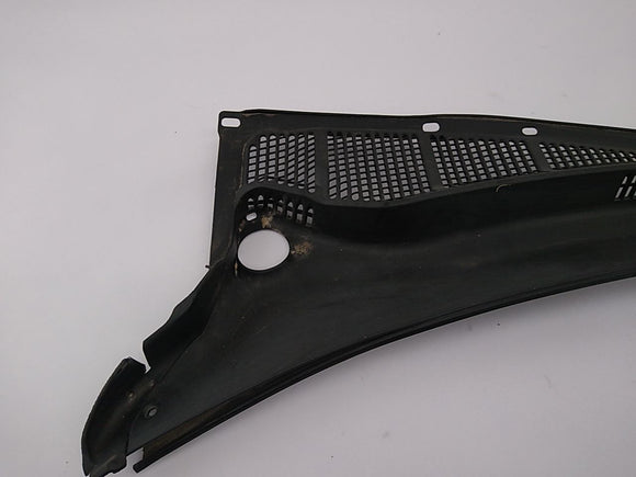 Subaru Baja Front Windshield Cowl Assembly