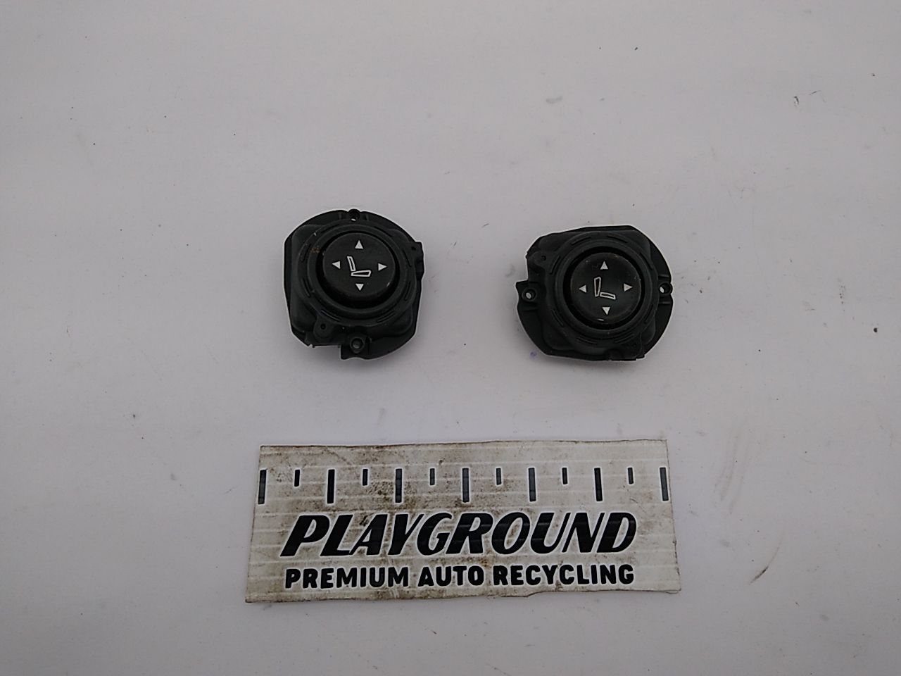 Maserati Quattroporte Pair Of Power Seat Adjustment Switch