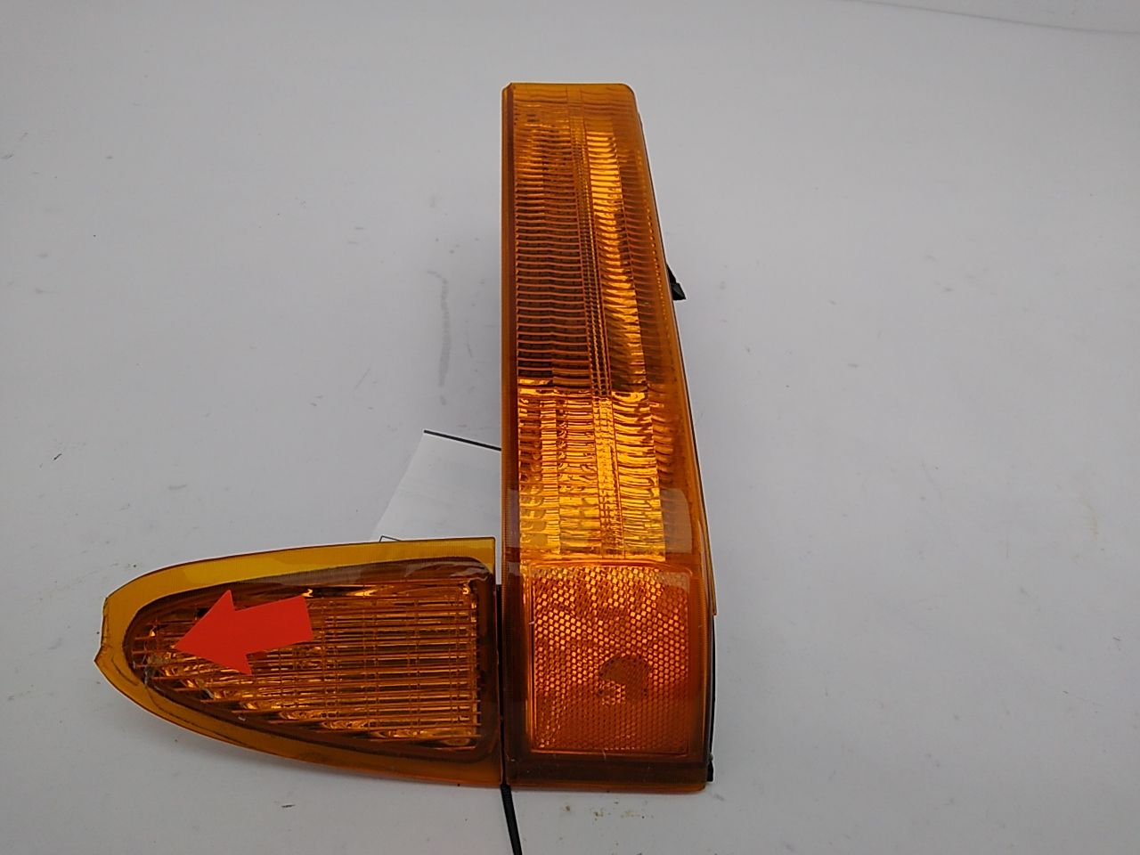 Ford Excursion Front Right Turn Signal Light Assembly