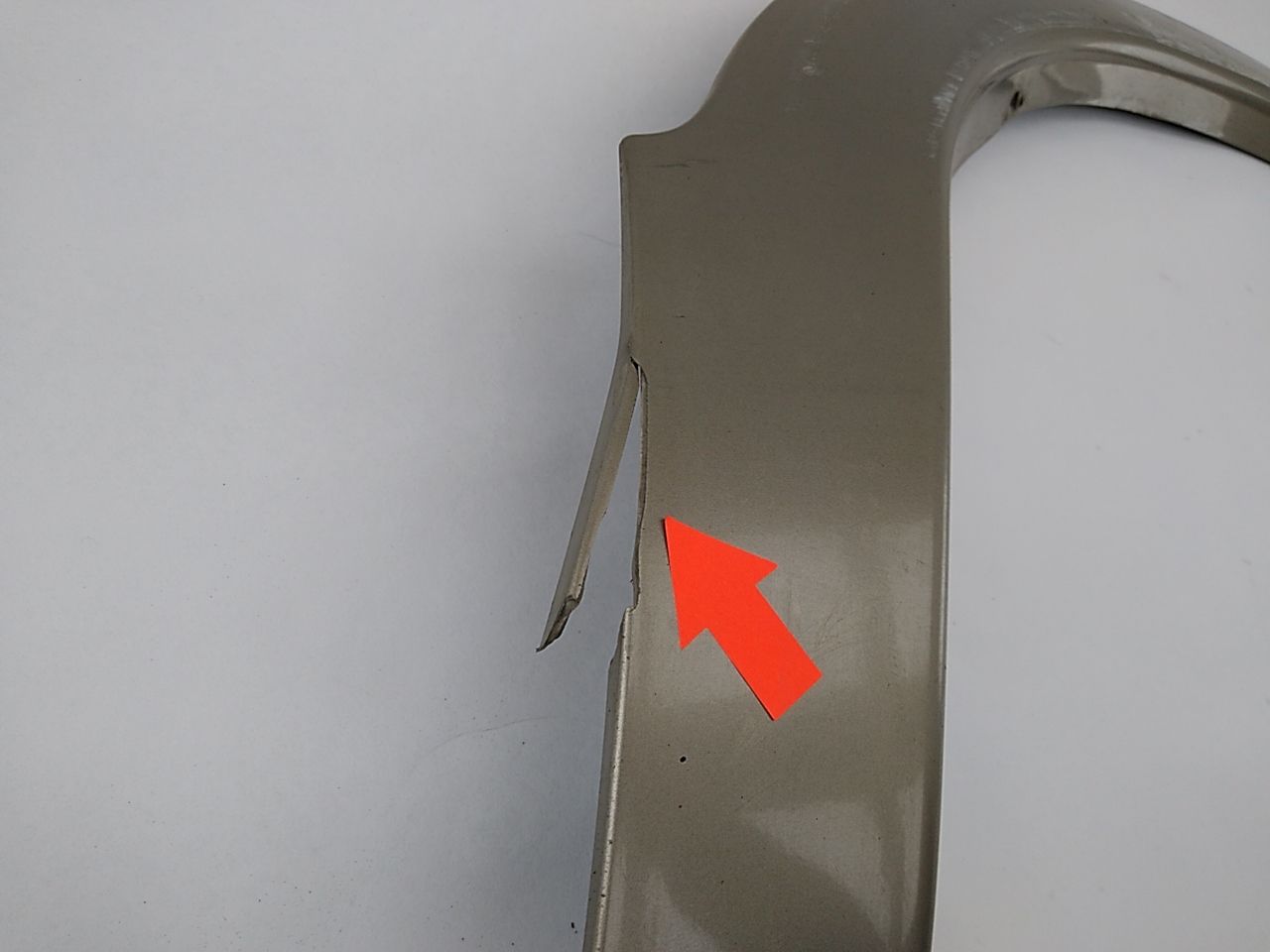 Ford Excursion Rear Left Fender Flare *AS-IS*