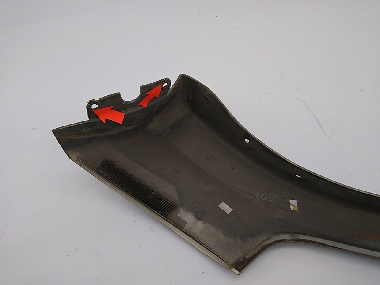 Ford Excursion Front Right Fender Flare