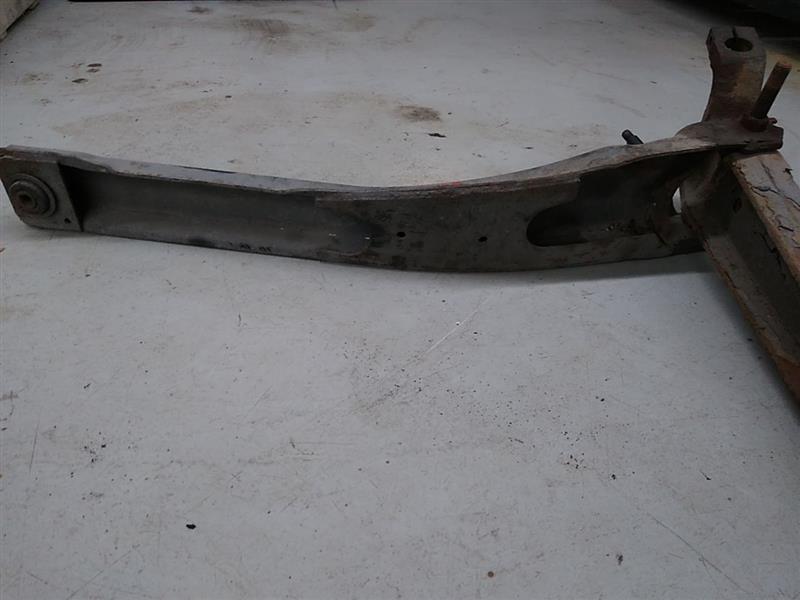 Ford Excursion Front Left Axle I Beam And Radius Arm