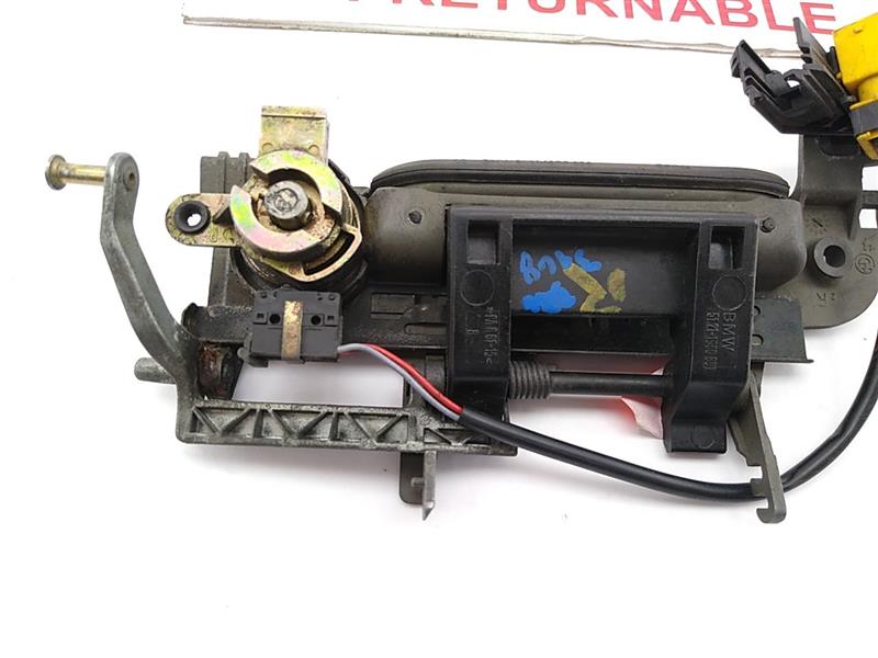 BMW 323IC Front Right Exterior Door Handle *AS-IS*