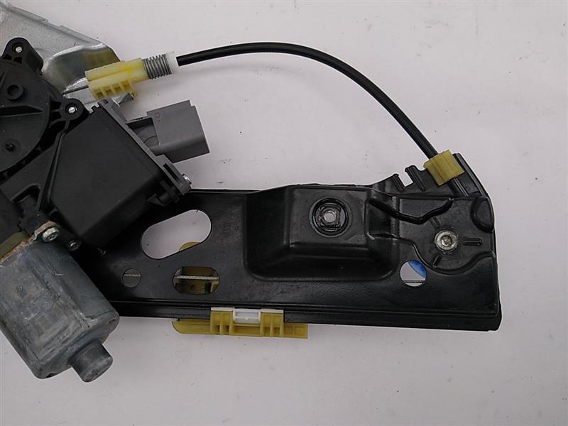 Saab 9-5 Front Right Window Regulator